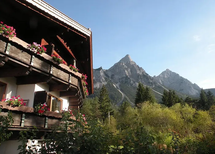 Tyrol Appartement *